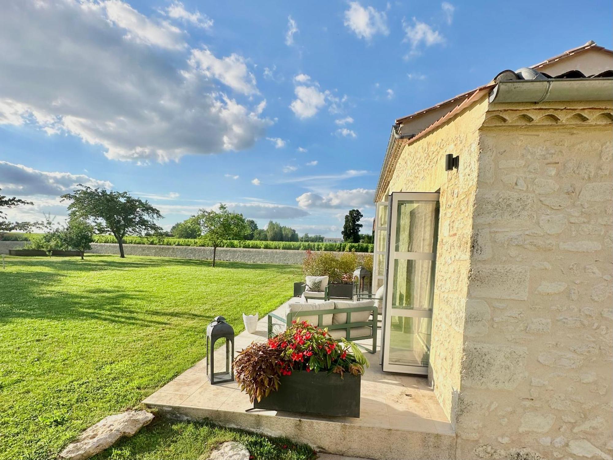 Saint-Vivien  Chateau De Lafont Suites מראה חיצוני תמונה