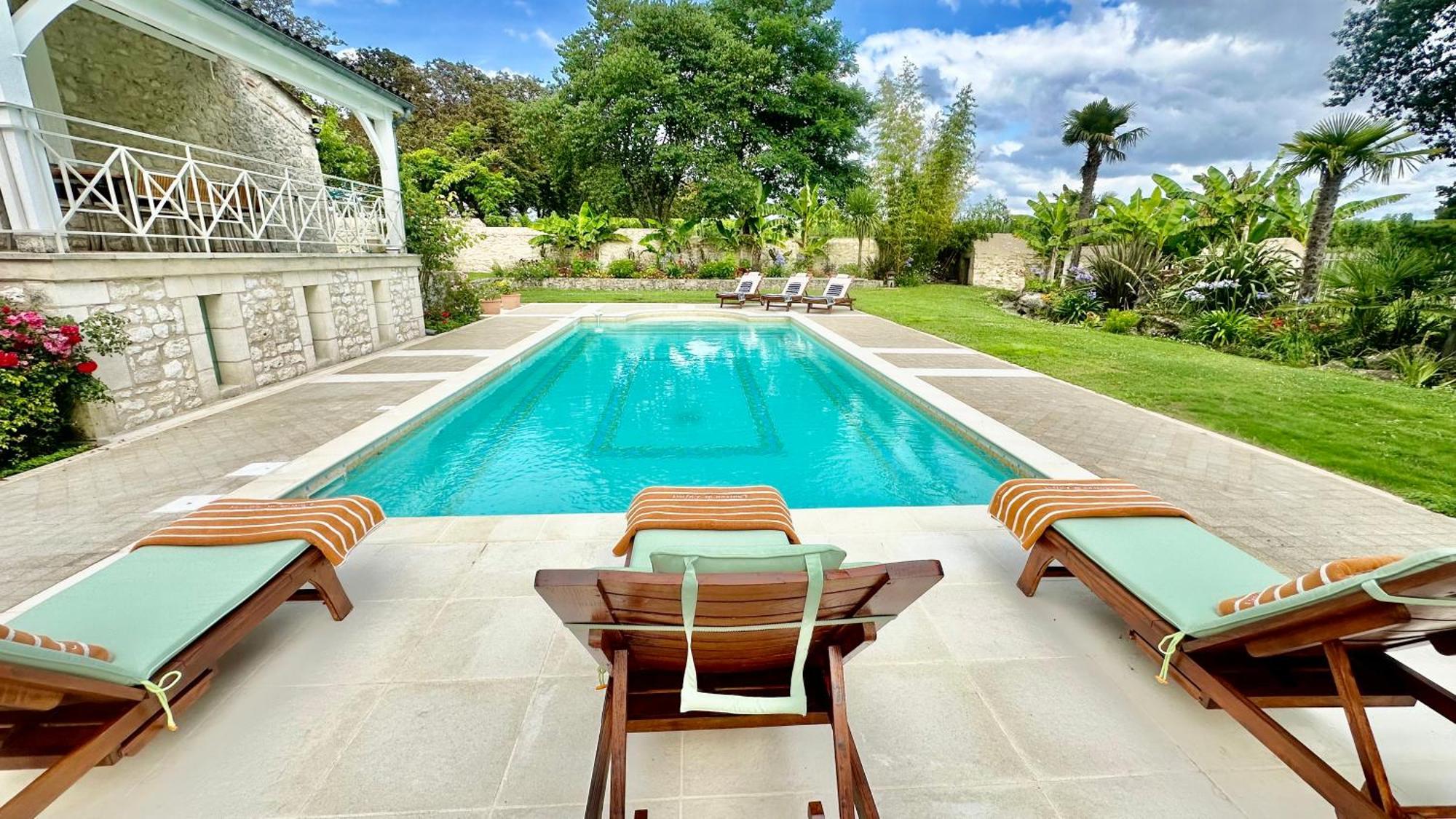 Saint-Vivien  Chateau De Lafont Suites מראה חיצוני תמונה