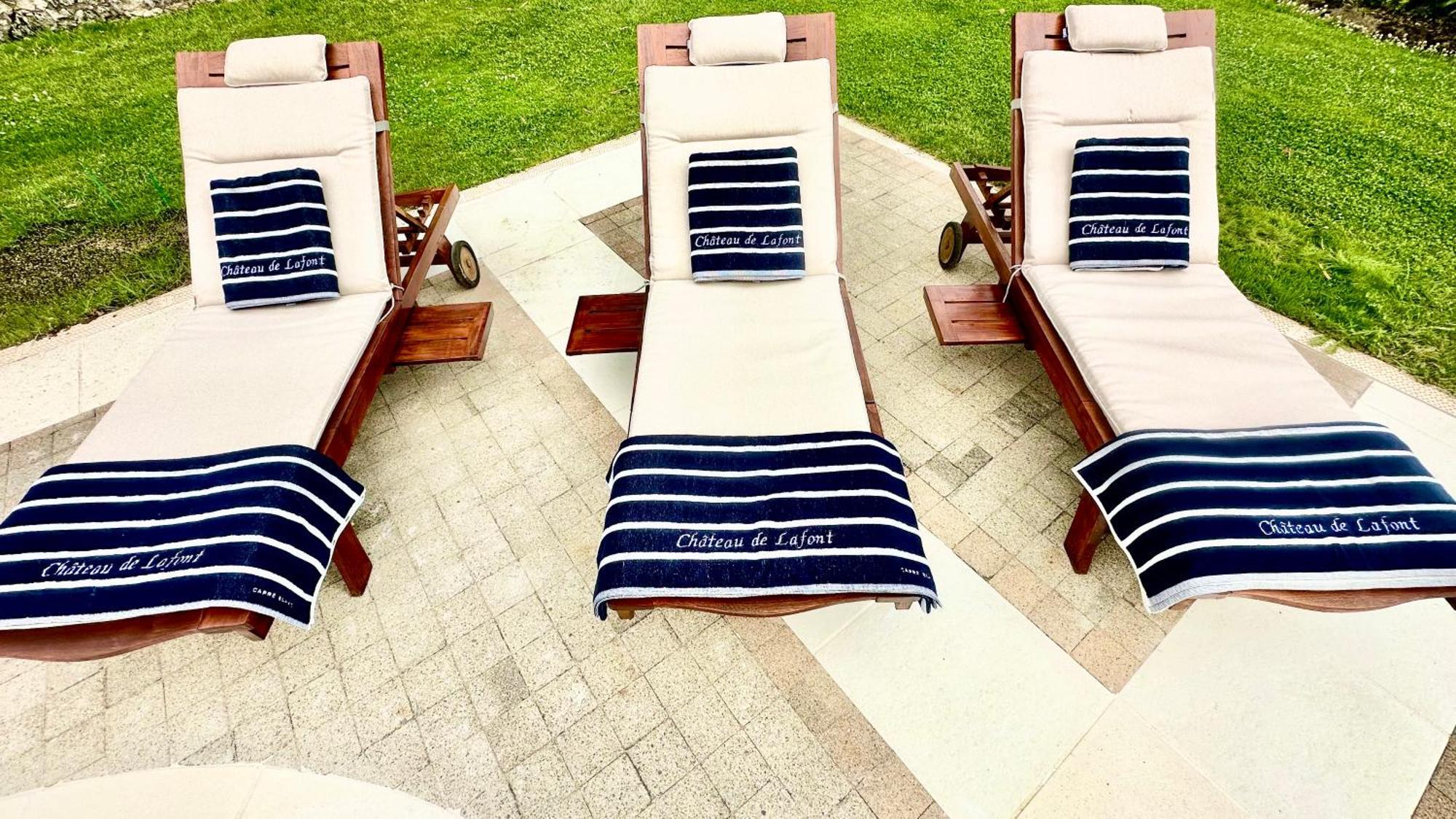 Saint-Vivien  Chateau De Lafont Suites מראה חיצוני תמונה