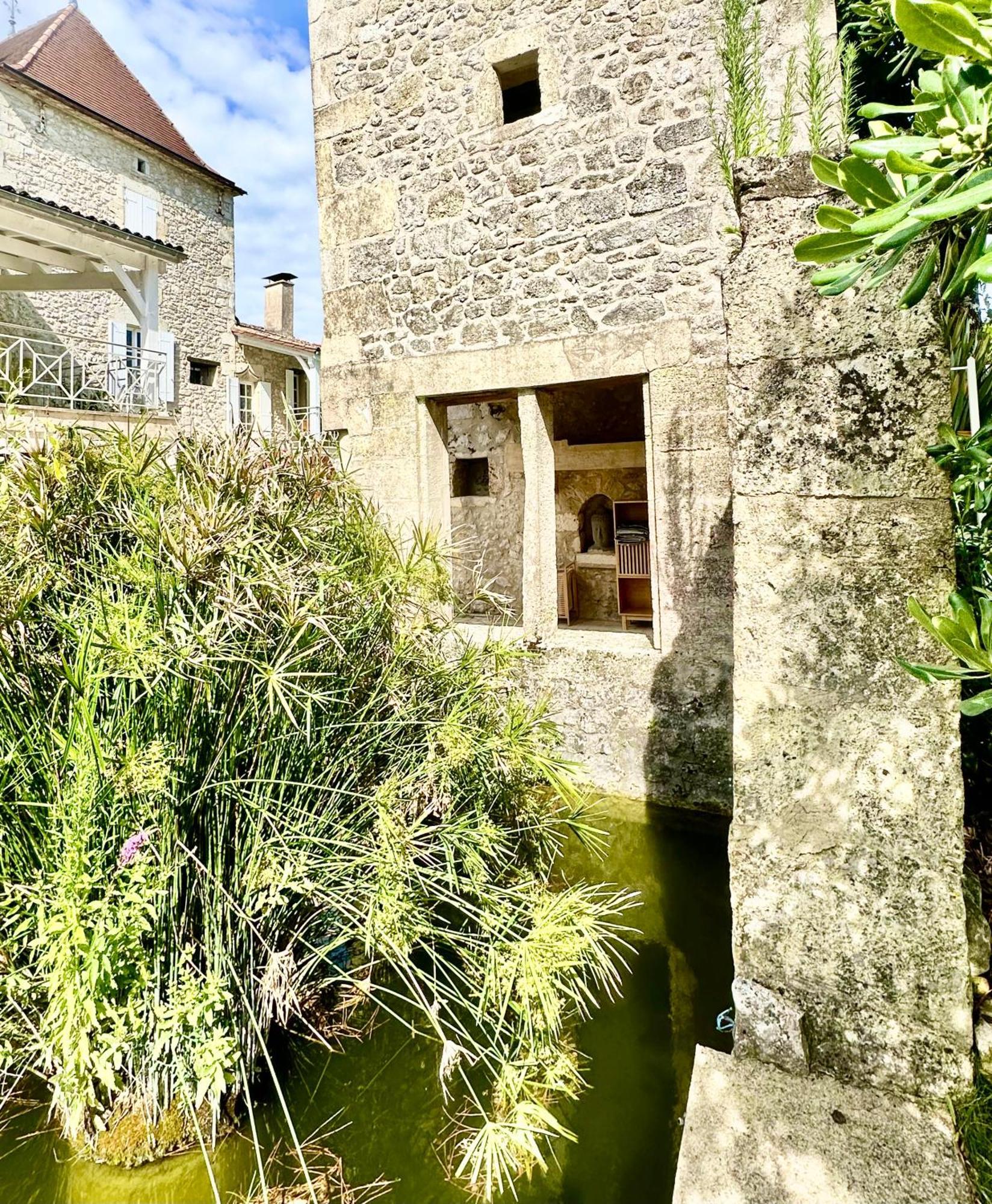 Saint-Vivien  Chateau De Lafont Suites מראה חיצוני תמונה