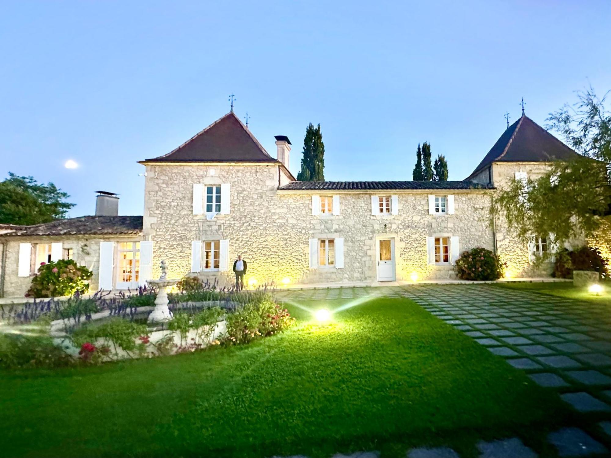 Saint-Vivien  Chateau De Lafont Suites מראה חיצוני תמונה